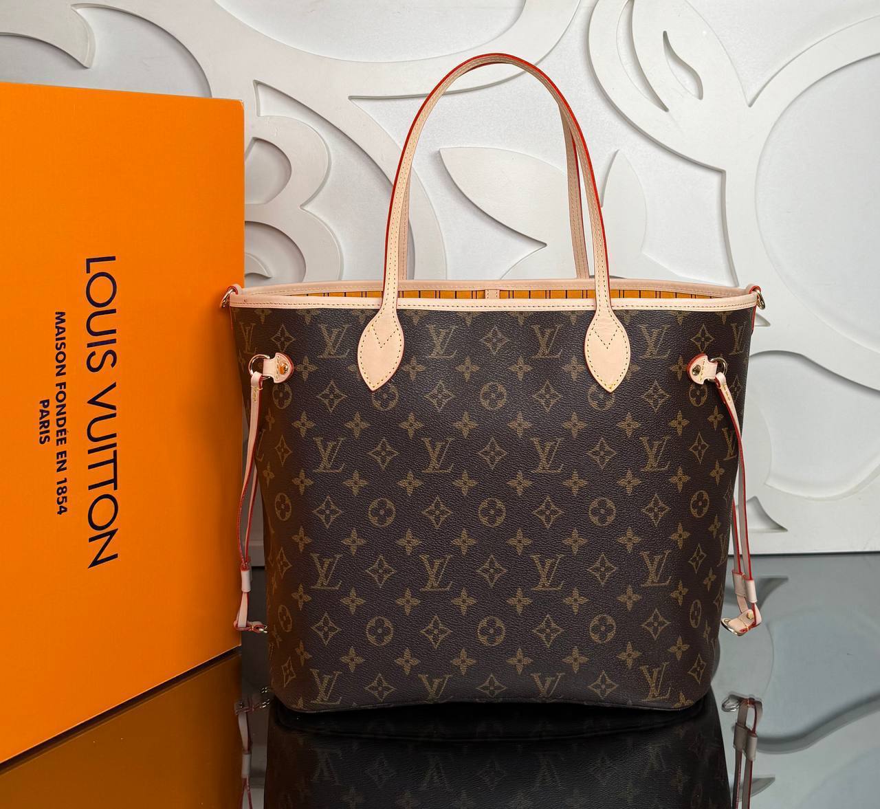 Neverfull Inside Out MM