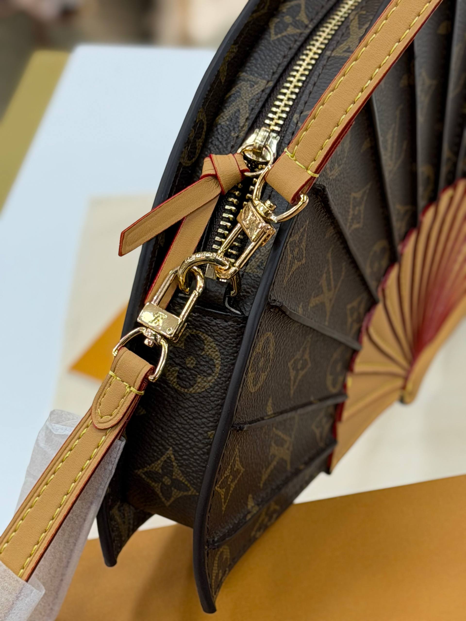 Fan Bag