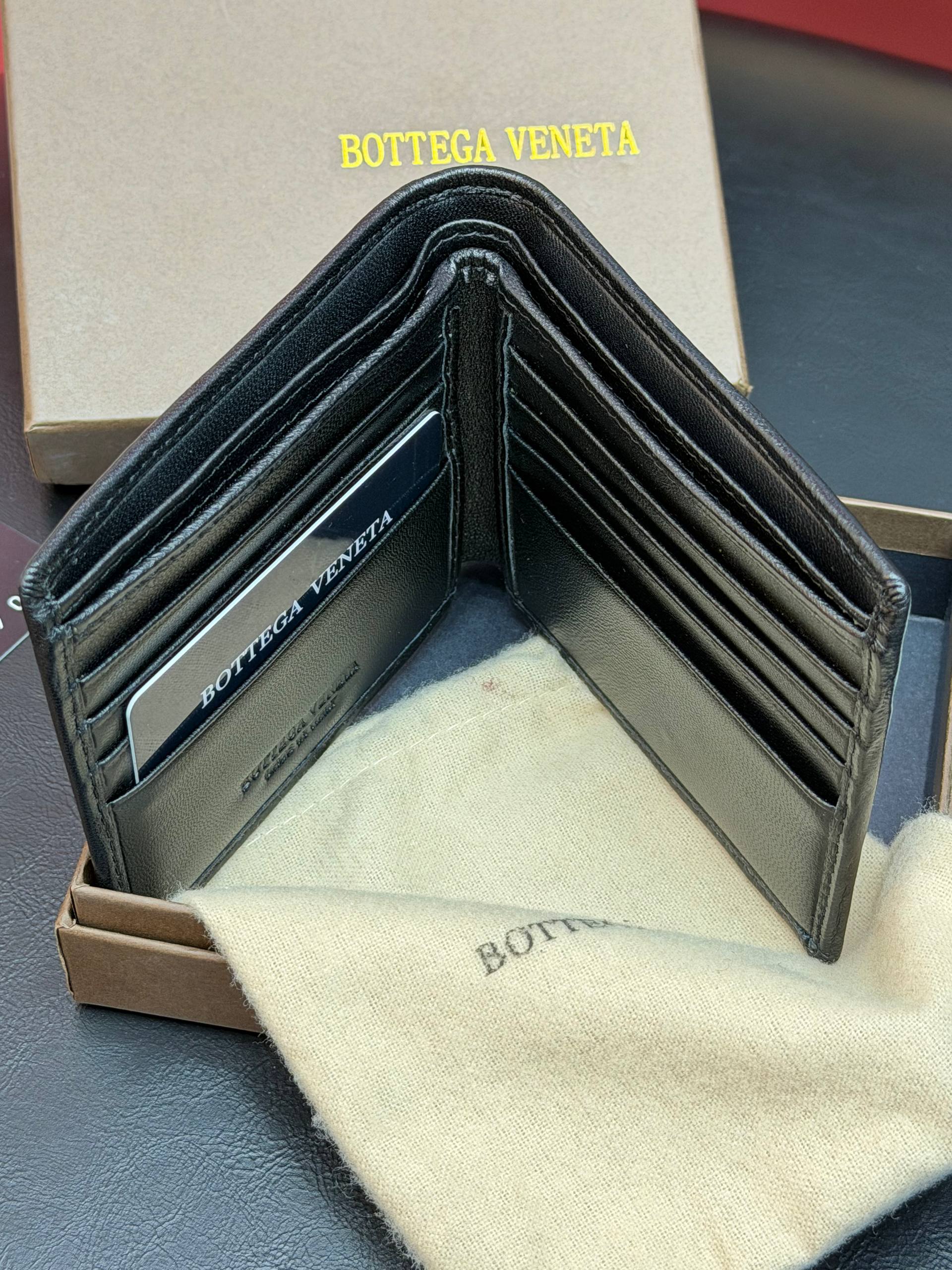 Bifold Small