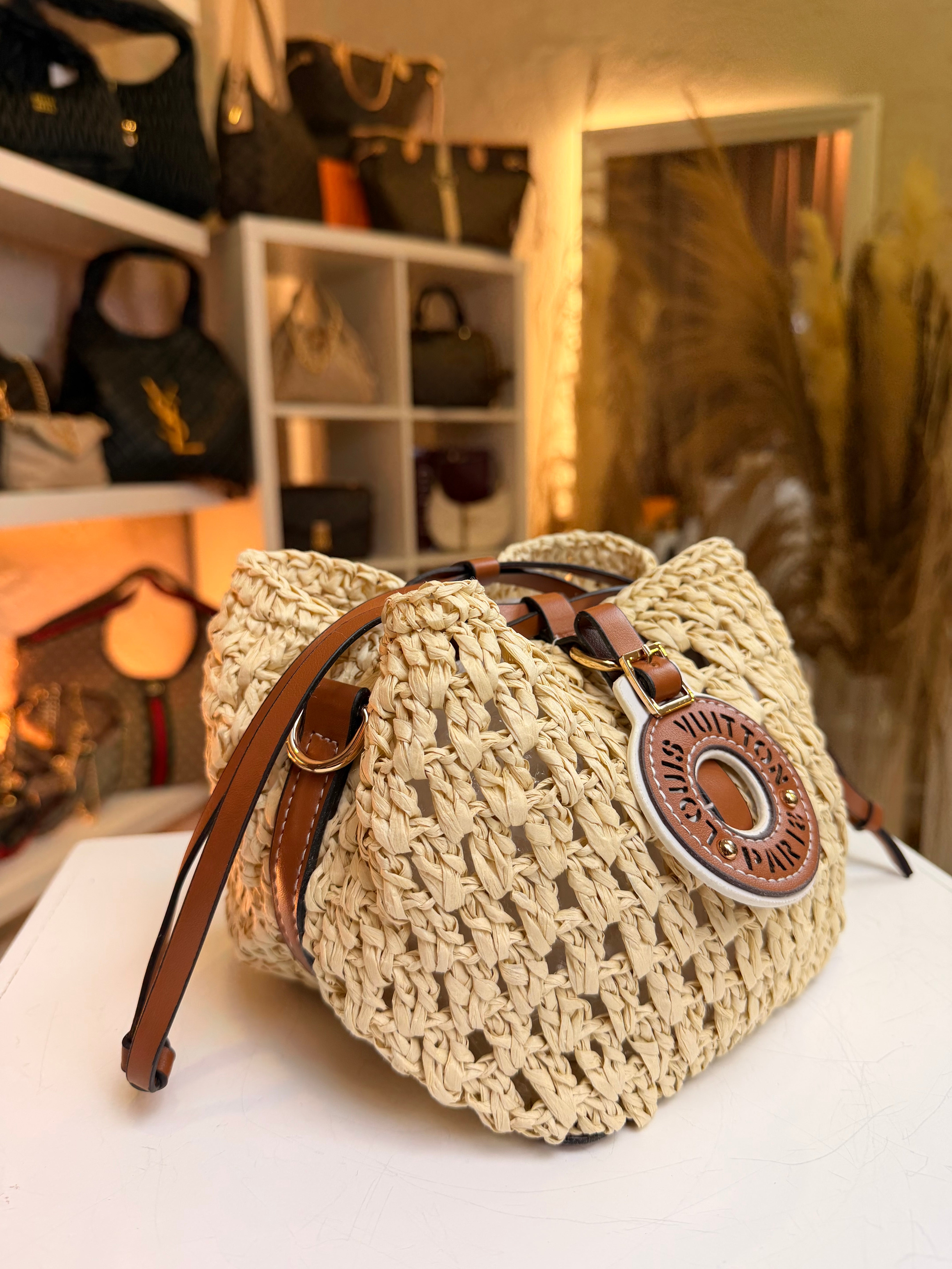 Noe Raffia