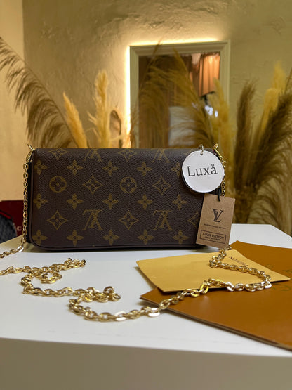 Félicie Pochette Monogram