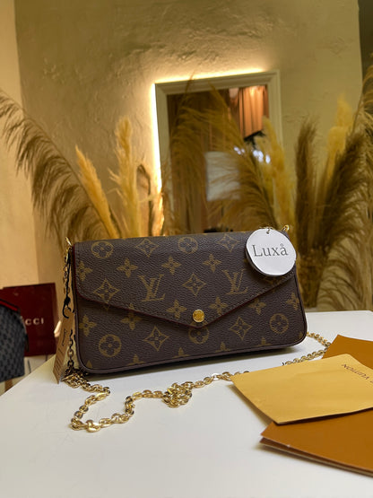 Félicie Pochette Monogram