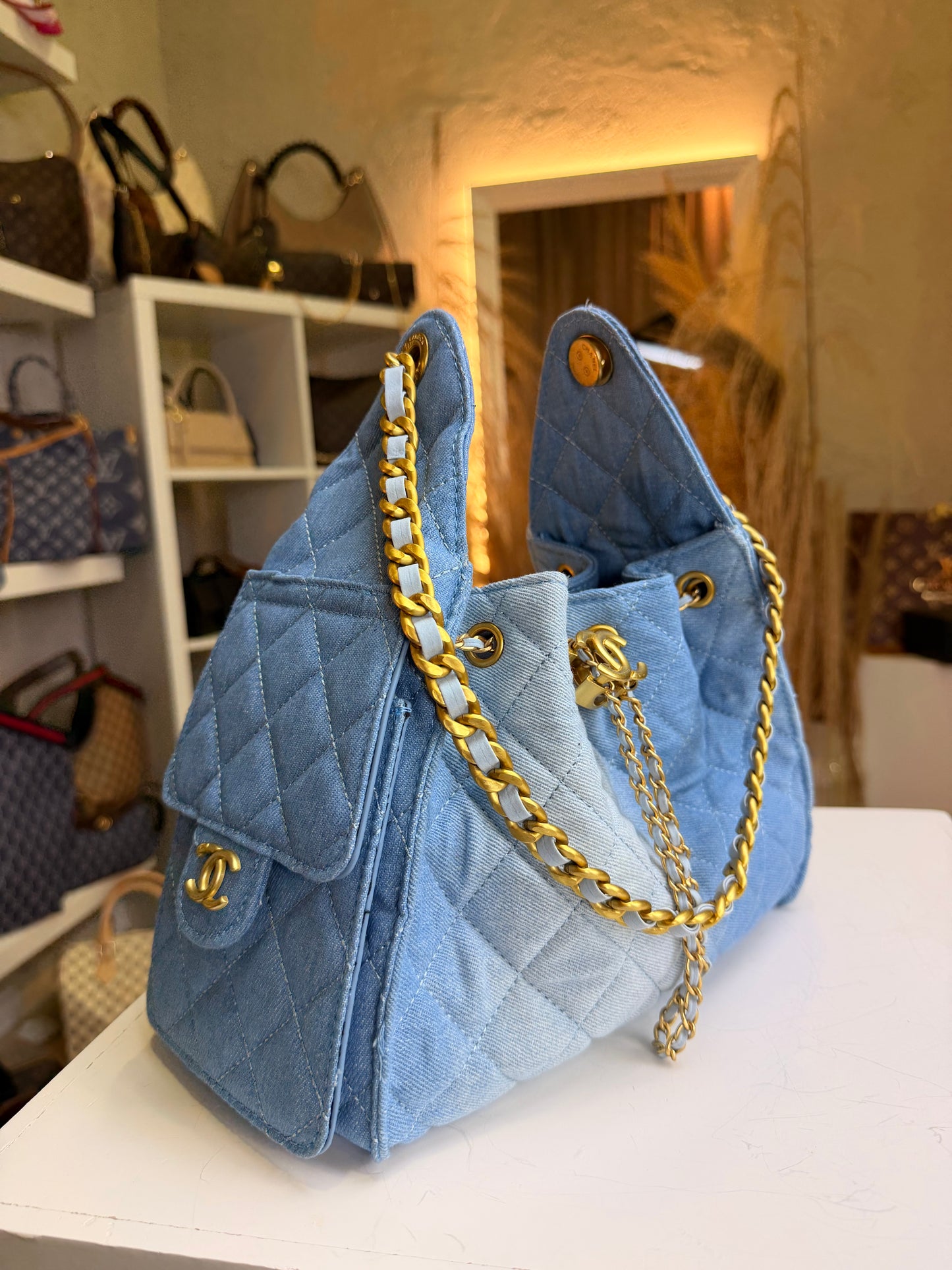CHANEL 25 Handbag