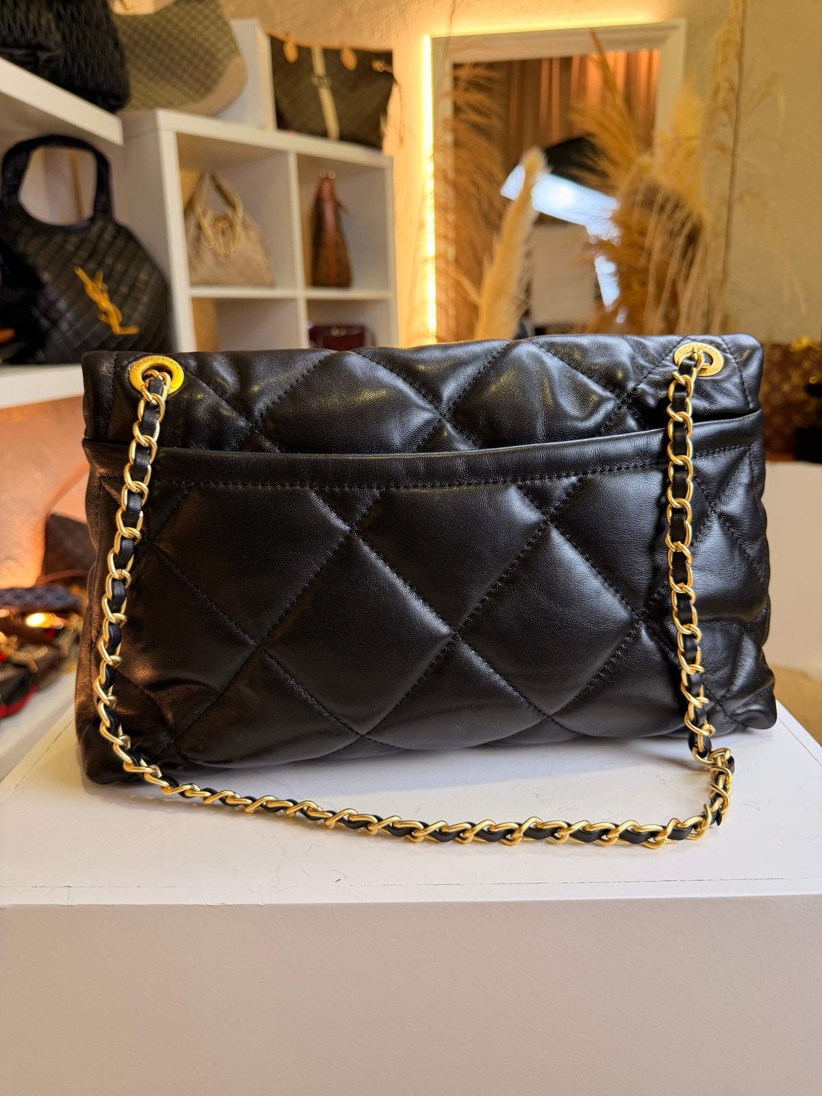25K Double-Pocket Flap Bag