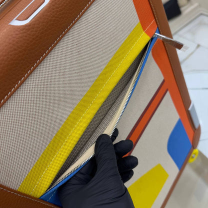 R.M.S. Cabin Suitcase