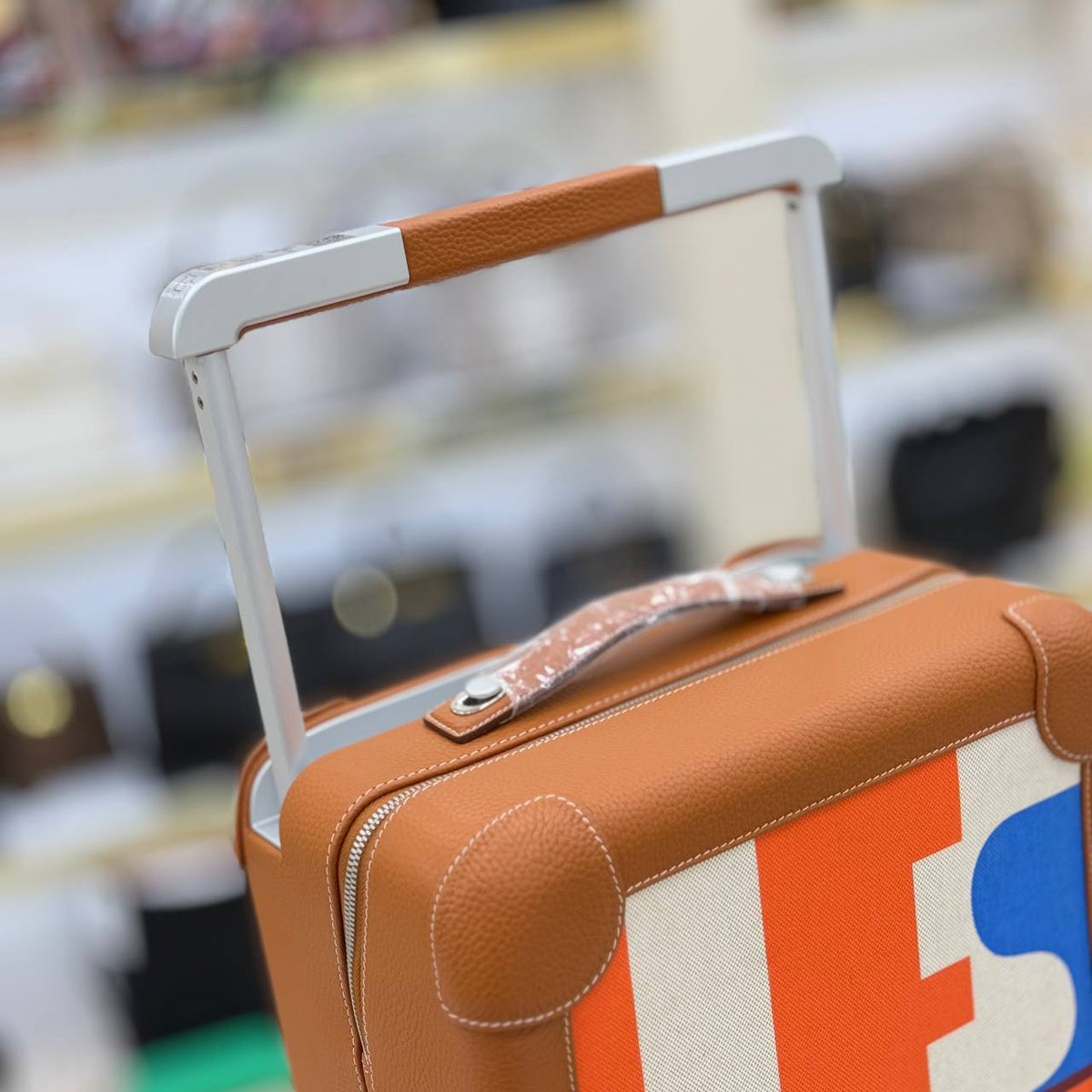 R.M.S. Cabin Suitcase