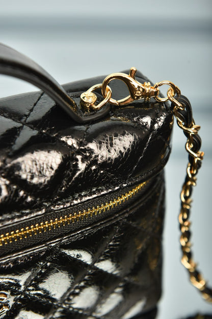 Vanity Bag with Chain