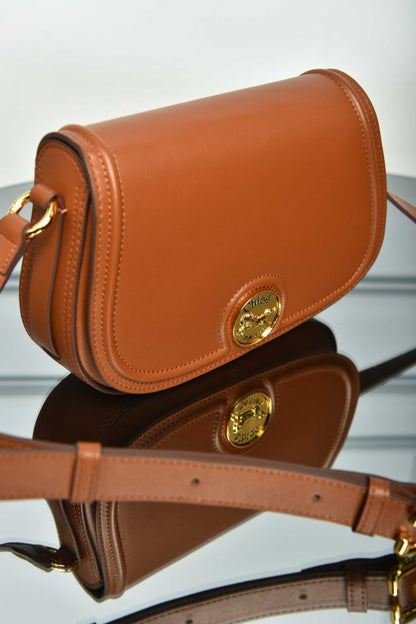 Horse Medal Saddle Bag in Grained Leather