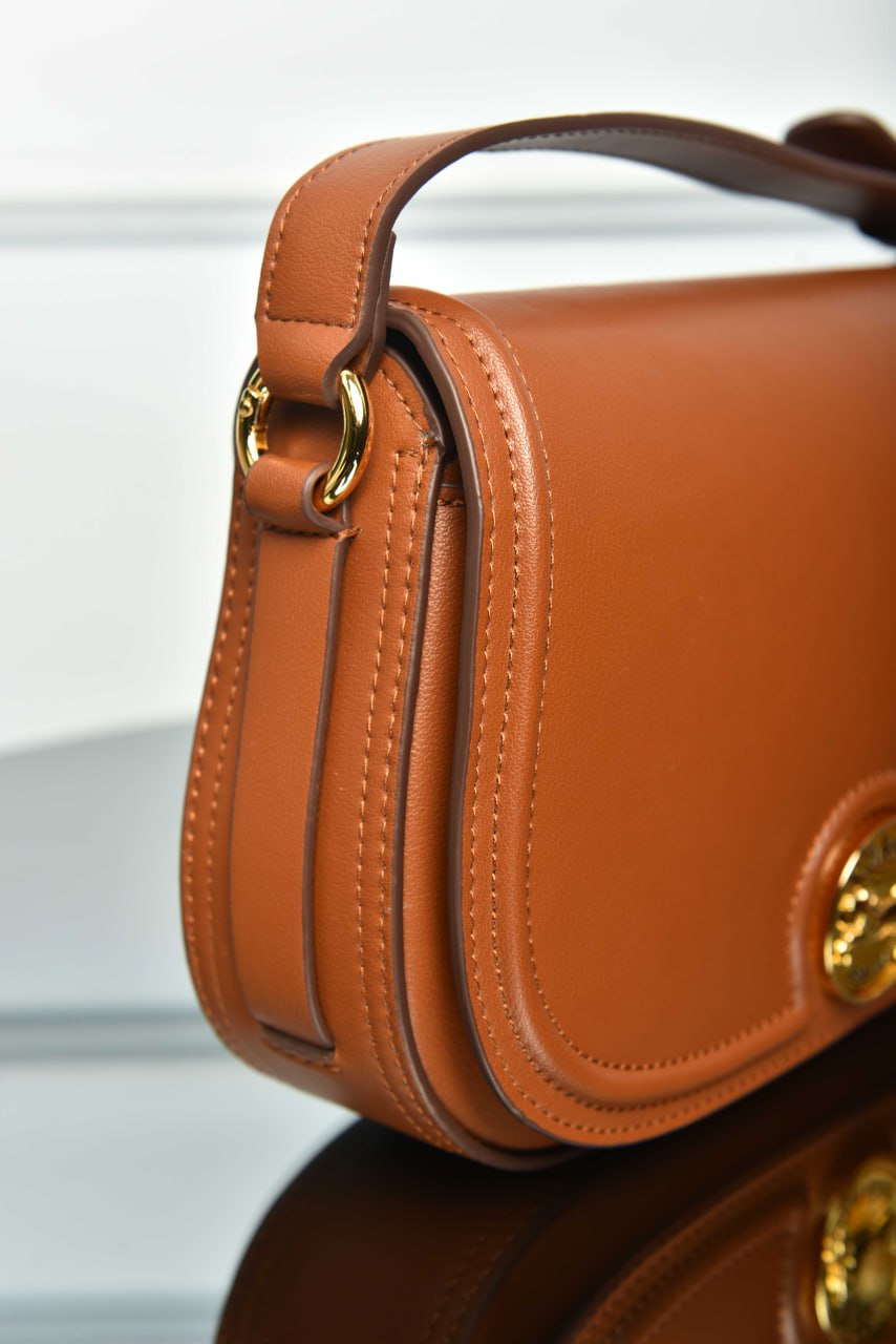 Horse Medal Saddle Bag in Grained Leather