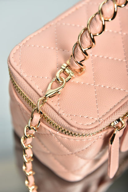 Small Vanity With Chain
