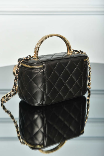 Small Vatican Chain Shoulder Bag