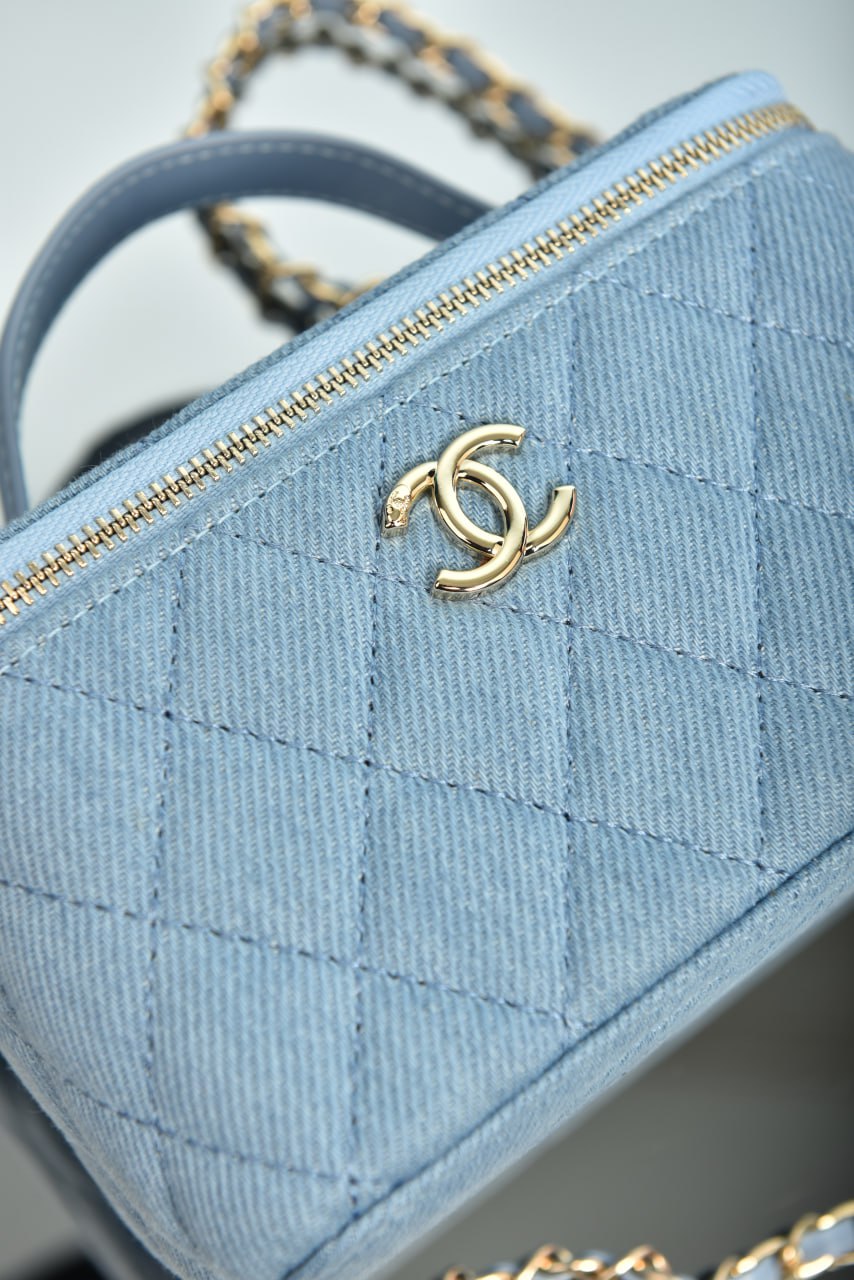 Small Vanity Case