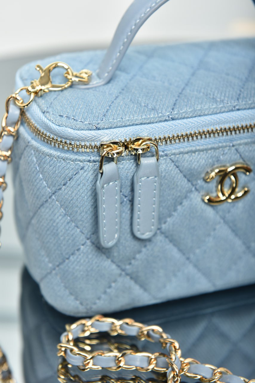 Small Vanity Case