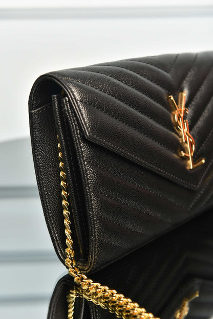 Cassandre Envelope Chain