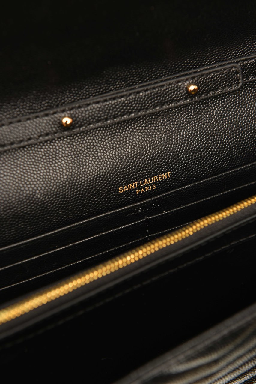 Cassandre Envelope Chain