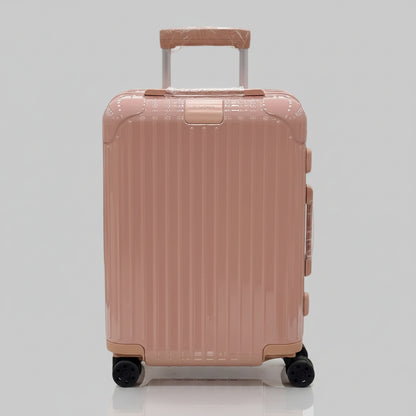 Essential Polycarbonate Cabin Suitcase