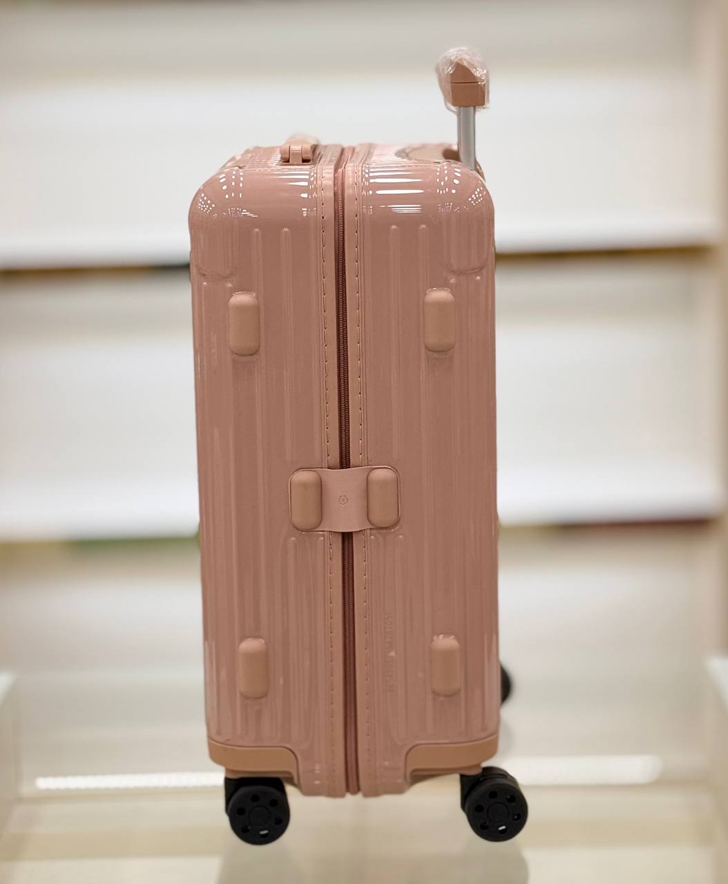 Essential Polycarbonate Cabin Suitcase