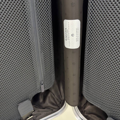 Carry-On Cabin Twist