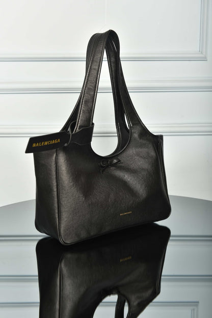 Laundrette Tote Bag