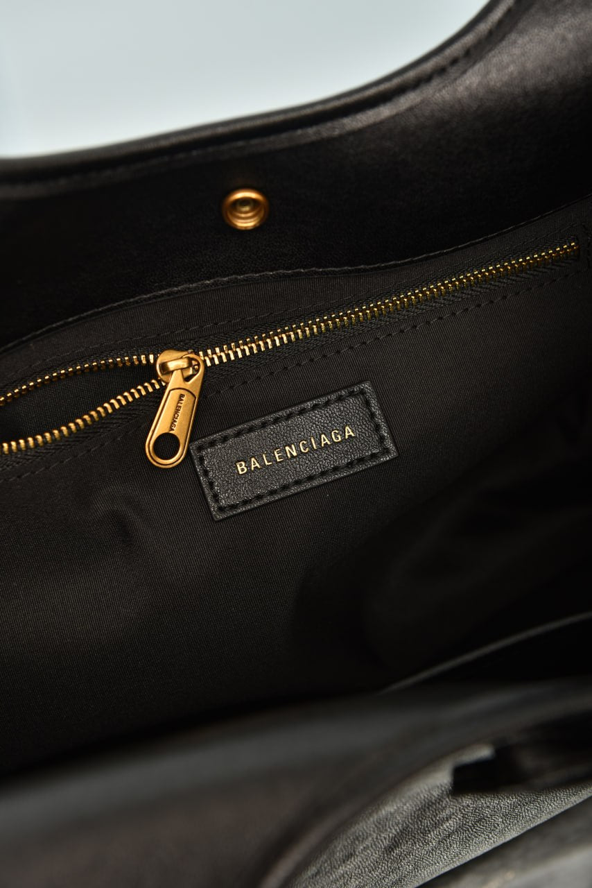 Laundrette Tote Bag