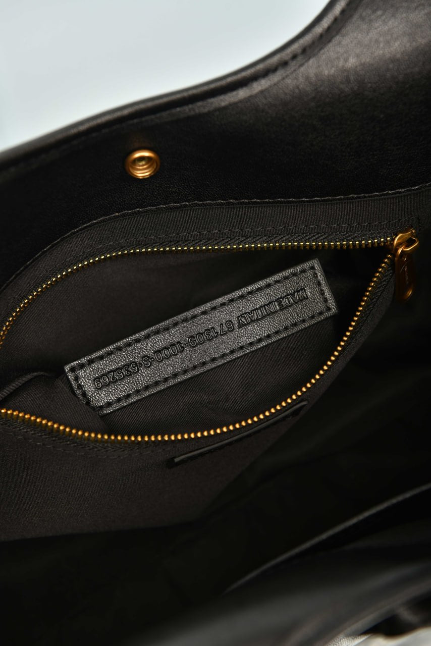 Laundrette Tote Bag
