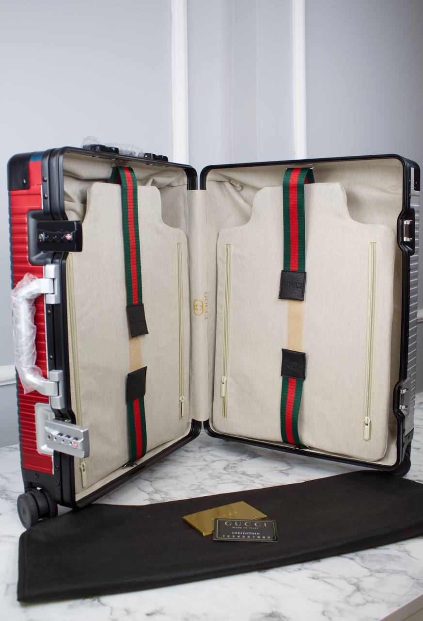 Rainbow Cabin Suitcase