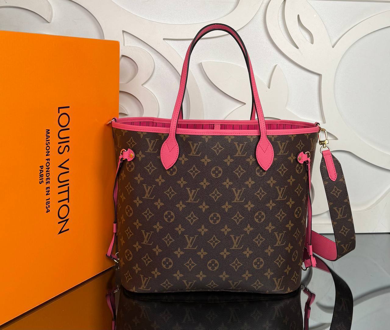 Neverfull Inside Out MM
