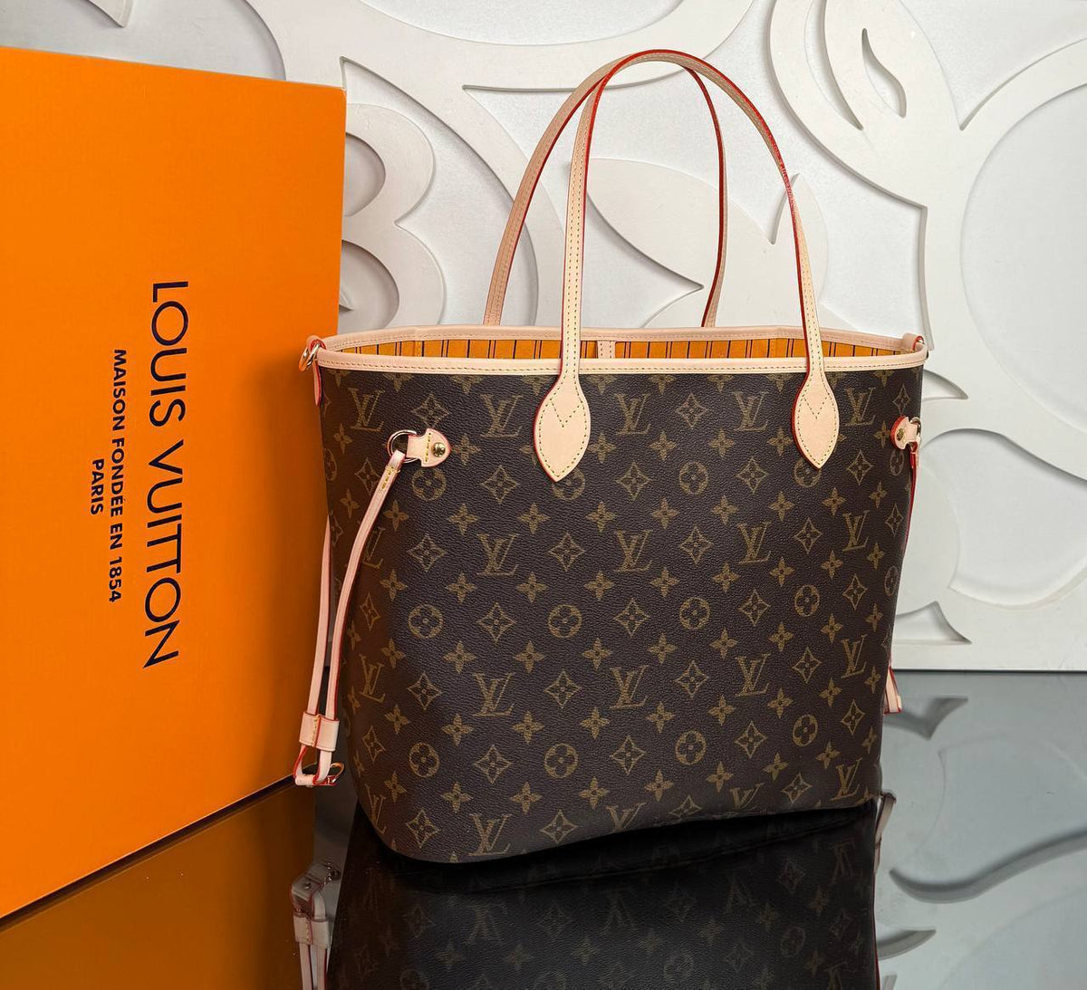 Neverfull Inside Out MM