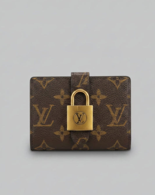Low Key Compact Wallet