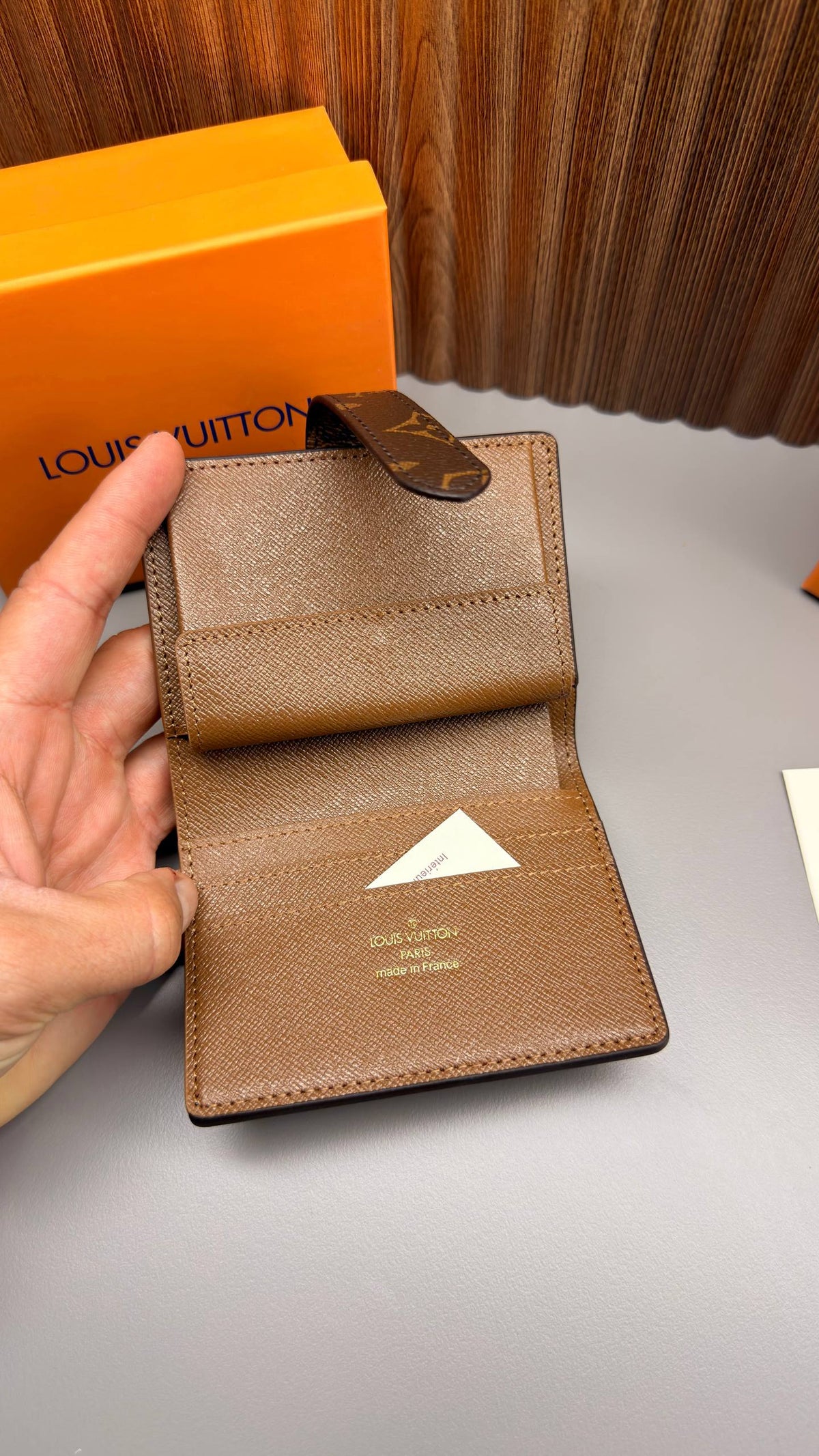Low Key Compact Wallet