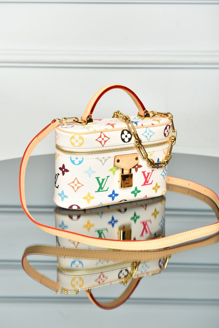 Vanity Chain Pouch x TM