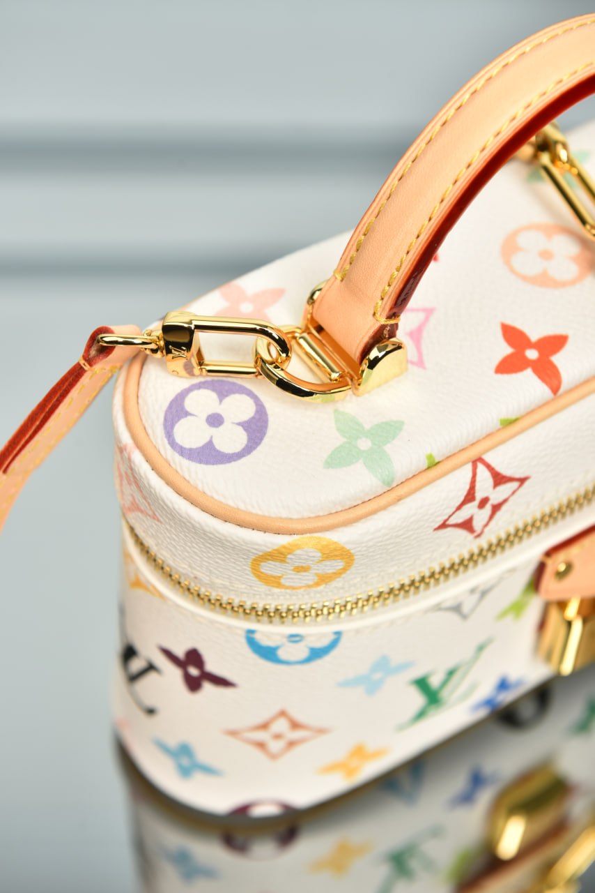 Vanity Chain Pouch x TM