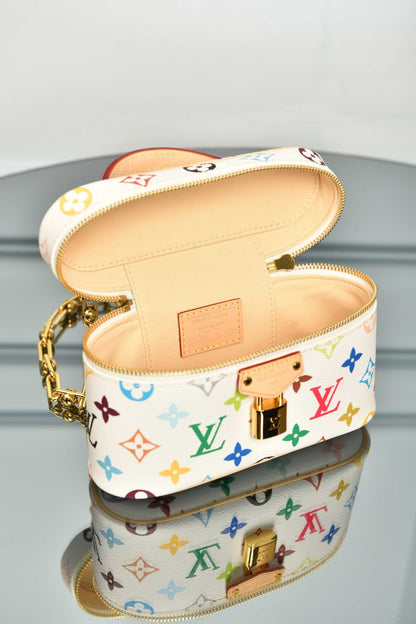 Vanity Chain Pouch x TM