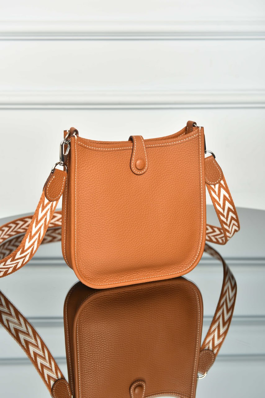 Evelyne Bag