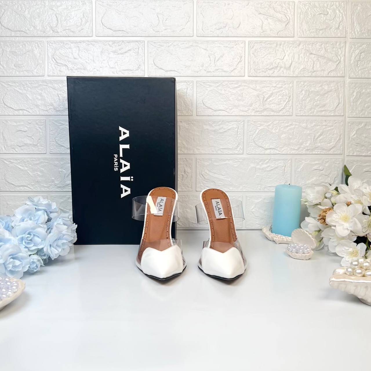 Caeur Pumps