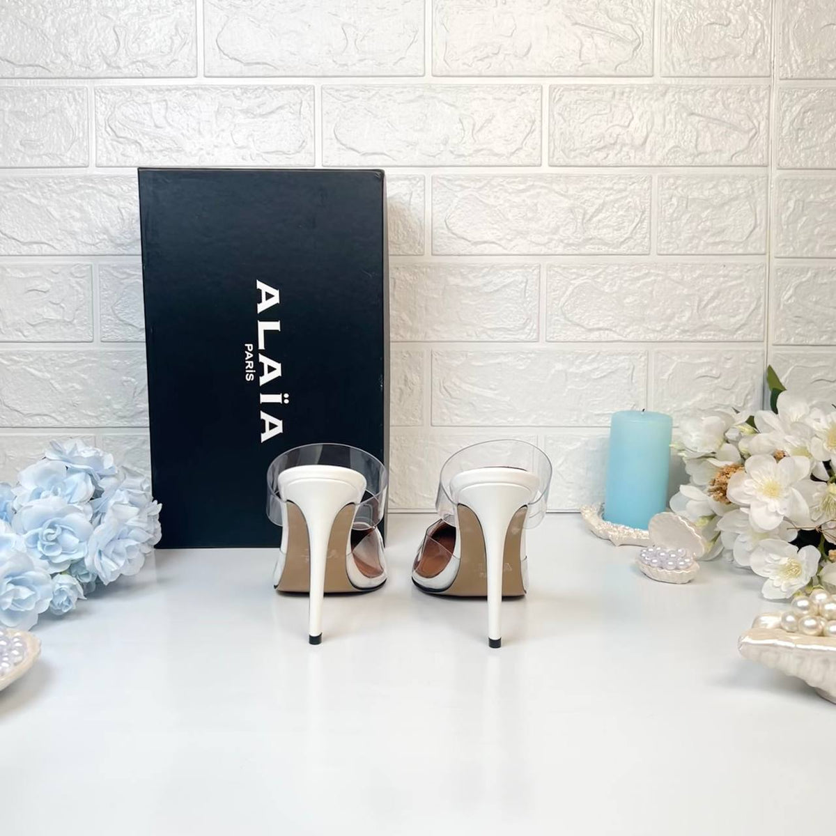 Caeur Pumps