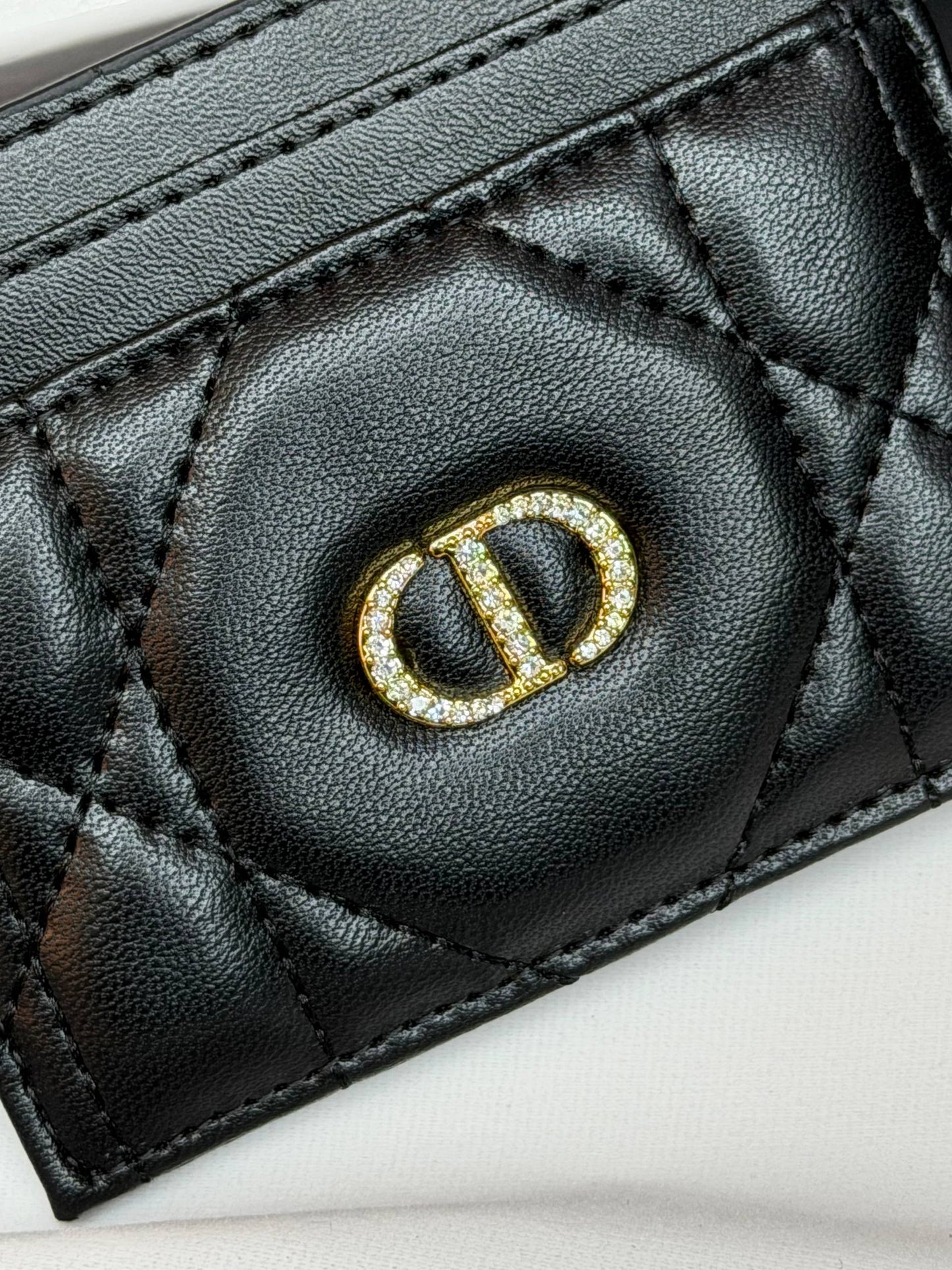 Caro Fressia Card Holder