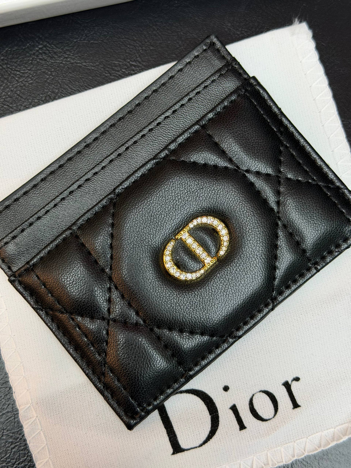 Caro Fressia Card Holder