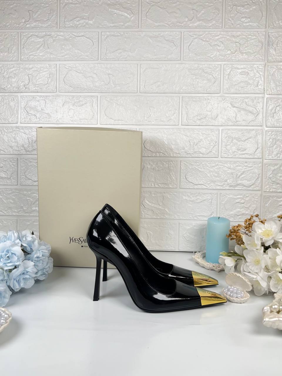 Jeanne Pumps