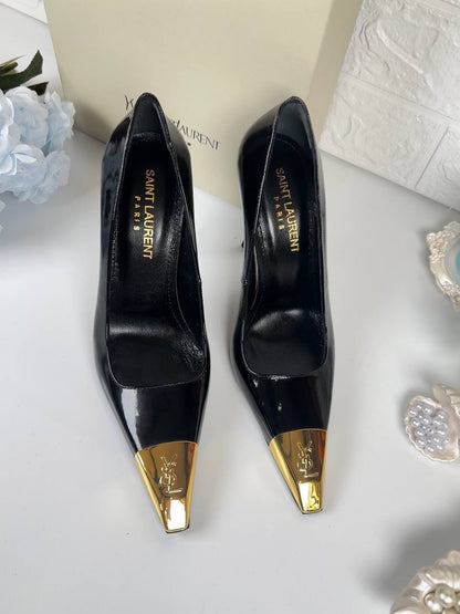 Jeanne Pumps