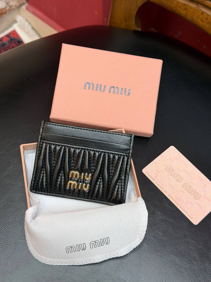 Matelasse Leather Card Holder