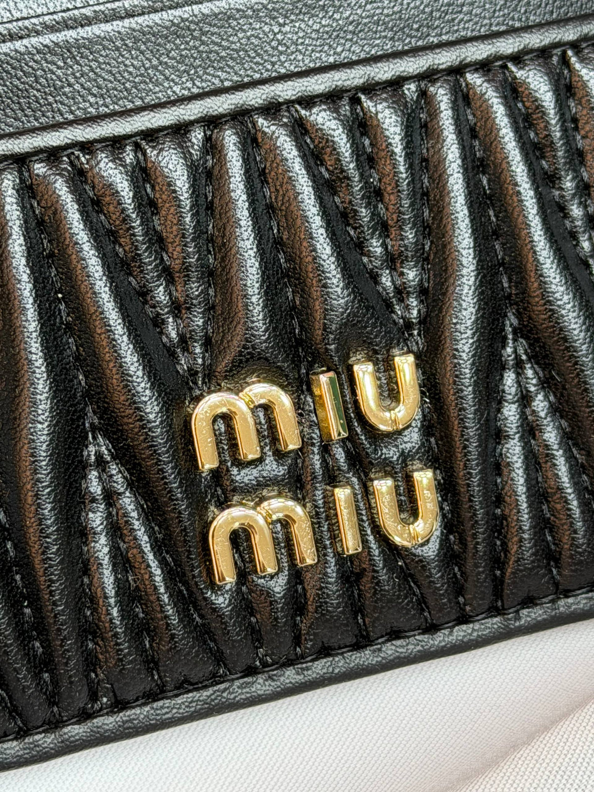 Matelasse Leather Card Holder
