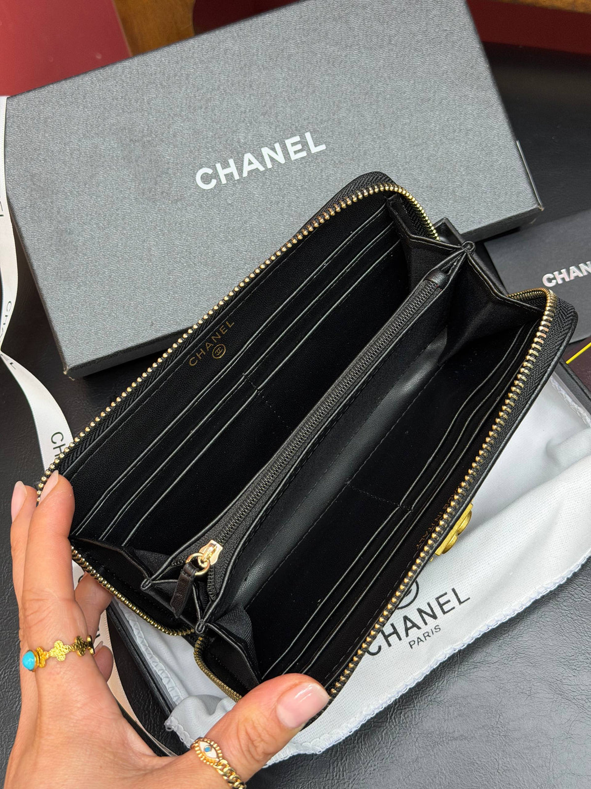 Buy Zipped Wallet