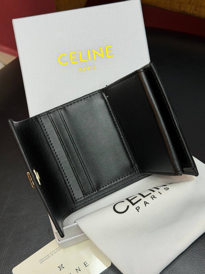 Trifold 16 Small