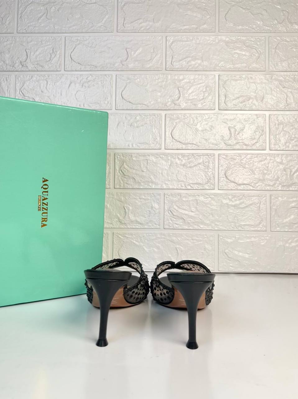 Lumier Stons Heels
