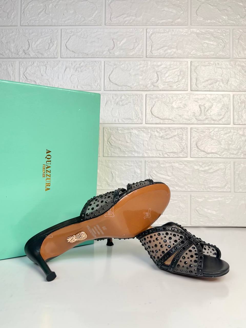 Lumier Stons Heels