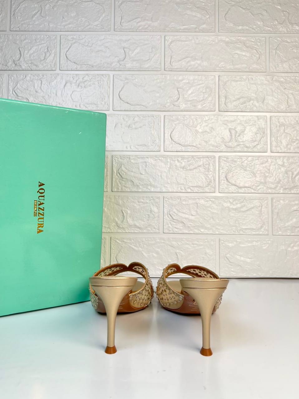 Lumier Stons Heels