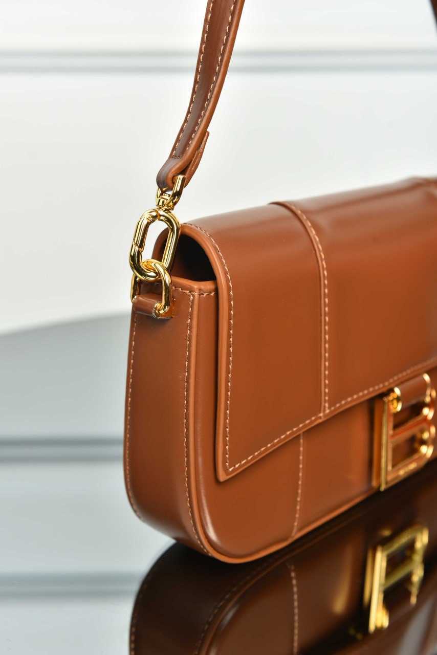 Hourglass Small Slingbag