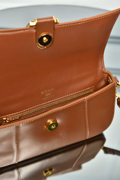 Hourglass Small Slingbag