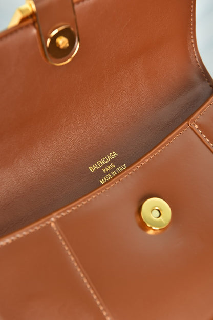 Hourglass Small Slingbag
